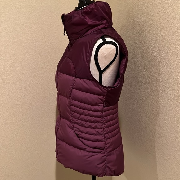 Lululemon down - Picture 2 of 9
